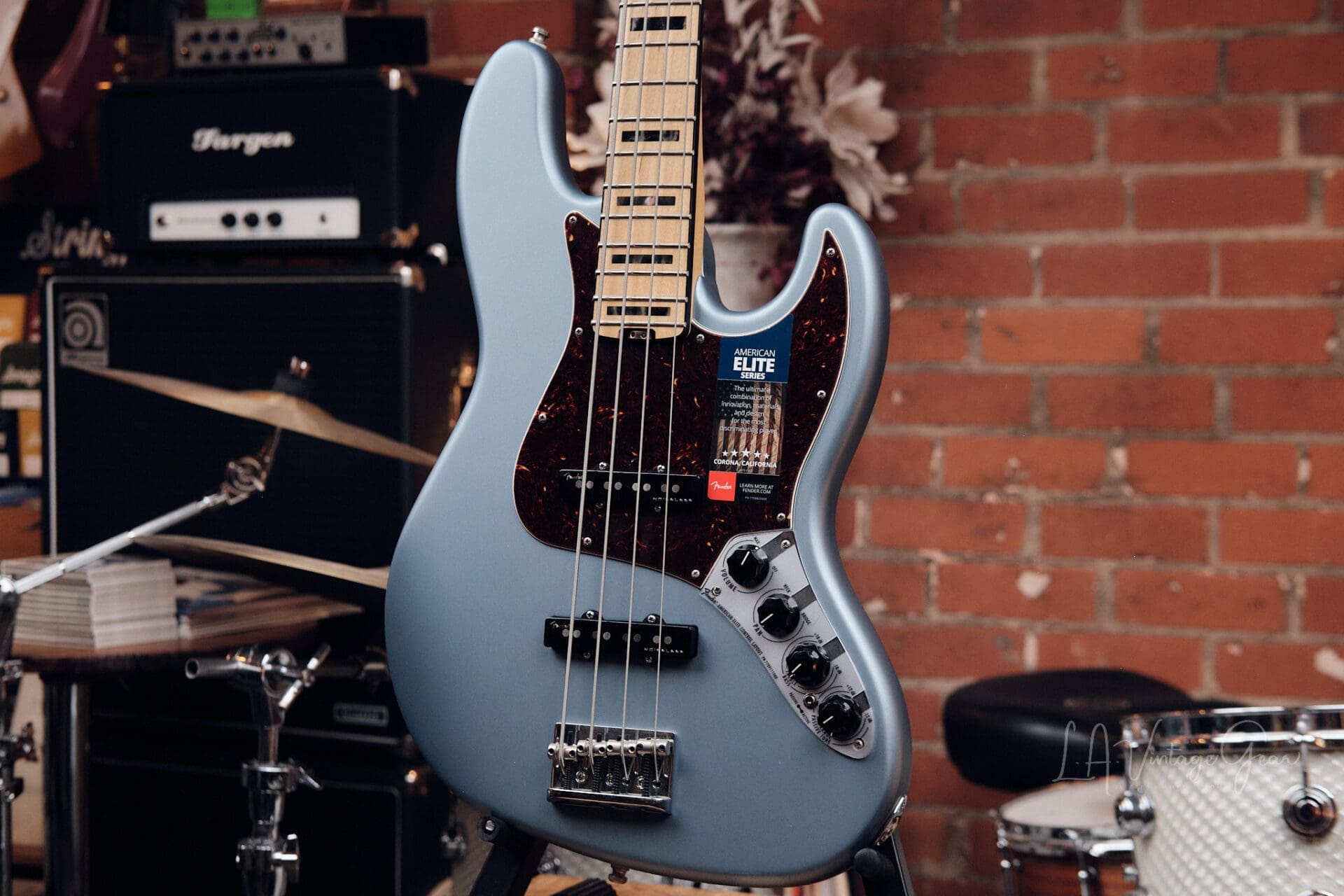 2019 Fender American Elite Jazz Bass - Killer Active Jazz! - Image 4