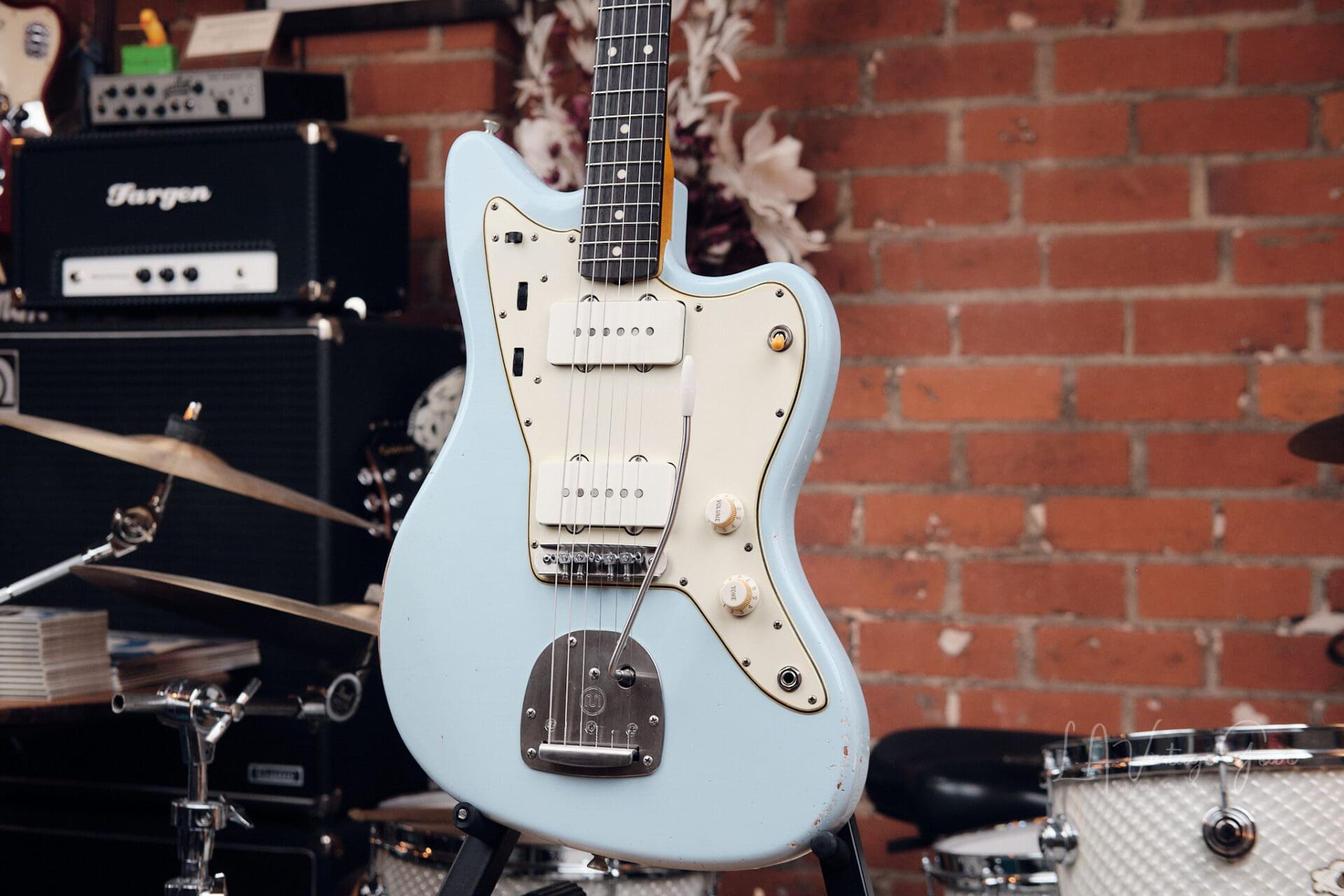 Lelah Custom Guitars 37JM - Sonic Blue with Arcane Pickups! - Image 3